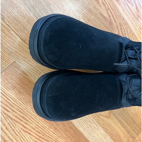 Ugg Classic Mini Lace-Up Weather Boot Size 8 NWT No Collar main image 11